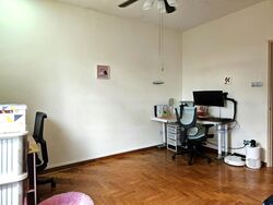 Flora Road (D17), Terrace #463038961
